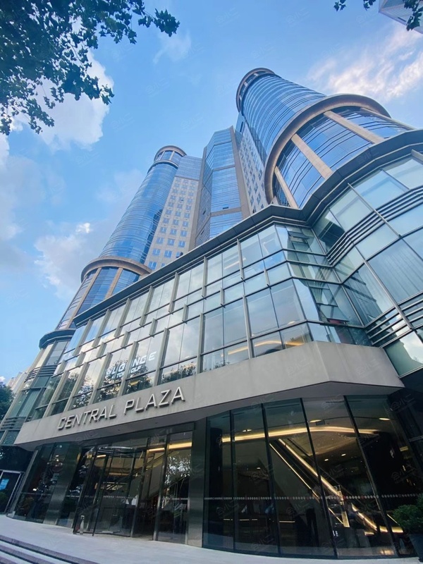 上海黄浦区中区广场写字楼租售，多功能国际型商业大厦，地铁1号线 2、8号线