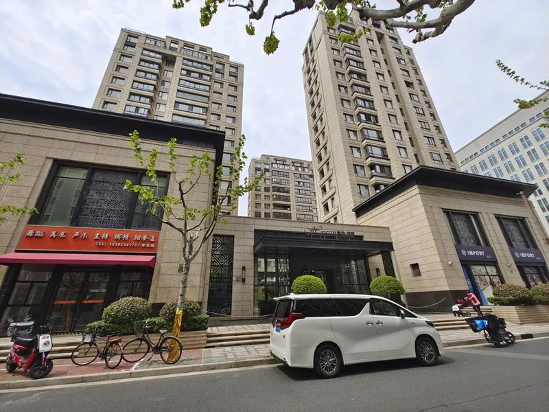 上海市静安海珀·星街独栋出售，稀缺！稀缺！稀缺！大宁唯一在售全业态商铺项目！带商业独栋