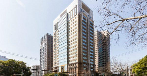 上海长宁区嘉麟大厦写字楼租售，周边商业配置齐全，长宁区仙霞路、古北路交界处