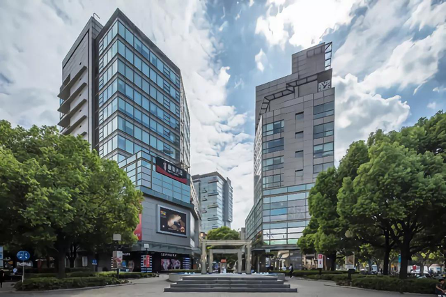 上海市黄浦区华盛大厦商铺762㎡出租，可做重餐饮