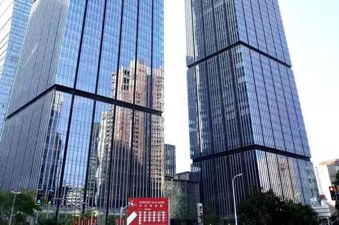 上海浦东新区写字楼工银大厦租售，近地铁2/14号线，紧邻陆家嘴金融中心区