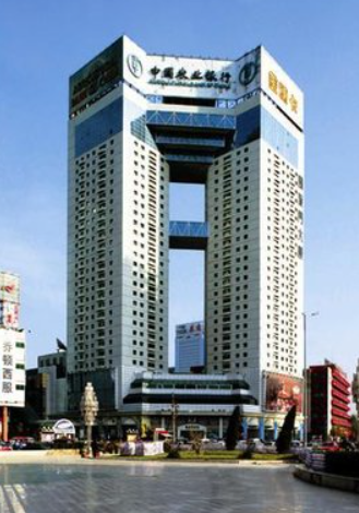 上海市静安区凯旋门大厦117-170㎡公寓出售，近地铁1/8号线