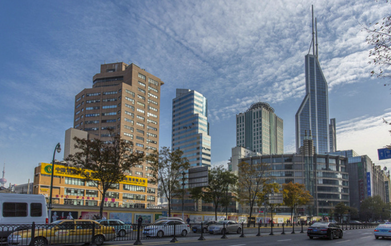 上海港陆黄浦中心写字楼租售、地铁1号线、2号线、8号线的交汇站-人民广场站