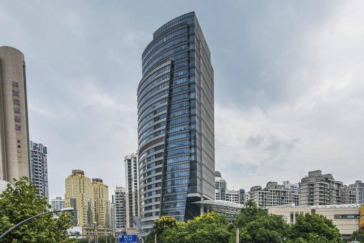 上海静安区悦达889广场写字楼租售，周边商业设施配套齐全，四轨交汇