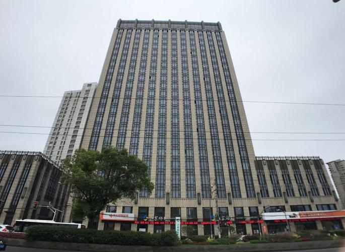 上海虹口区长泰企业天地广场写字楼租售，与北外滩相连，与陆家嘴相望