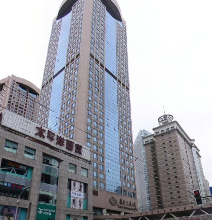 上海市静安区嘉里不夜城公寓出售90㎡，立体交通、四通八达