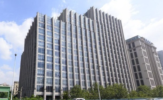 上海长宁区华闻国际大厦写字楼租售、近地铁10号线宋园路站