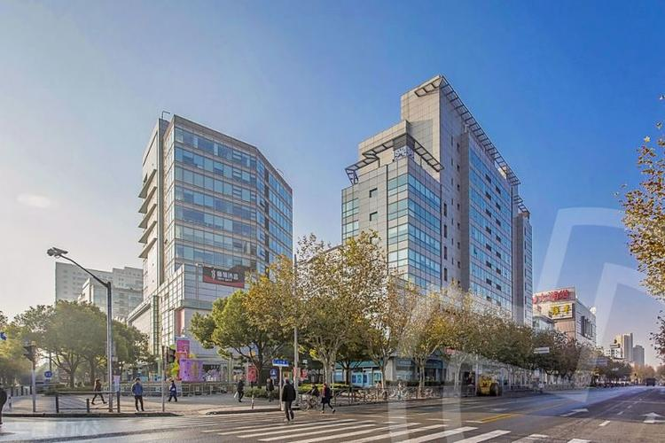 上海闸北区大宁国际广场写字楼租售，周边商业设施配套齐全近地铁1号线延长路