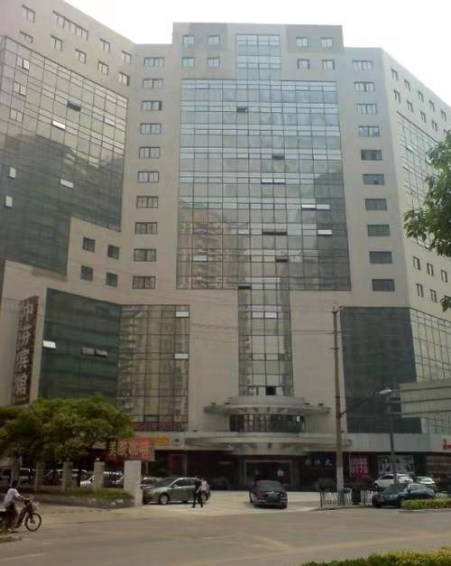 上海浦东新区滨江大厦写字楼租售著名商业街，地铁9号线商城路站/2号线东昌路站