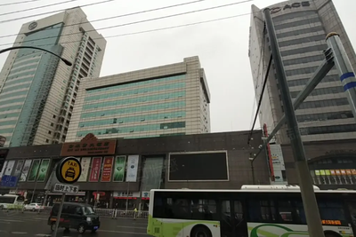 上海虹口区森林湾大厦写字楼租售，地铁10号线四川北路站，周边设施完善