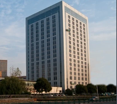 上海浦东新区写字楼陆家嘴金融服务广场租售，商业设施完善，满足多方面需求