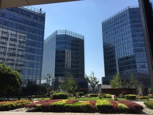 中铁中环·精装整层房源出租丨采光佳格局棒丨带家具拎包入户