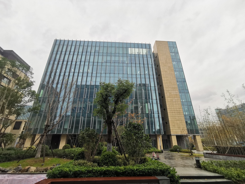 上海闵行区虹桥富力中心写字楼出租售、大规模交通枢纽，多元商务配套