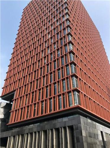 上海市杨浦区汇东方蓝海68-71㎡公寓出售，五角场版块中心商圈内，交通十分便利