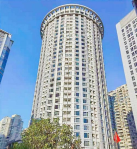 上海市徐汇区嘉汇国际广场公寓出售，交通便利，位于徐家汇CBD，国际商务氛围浓厚