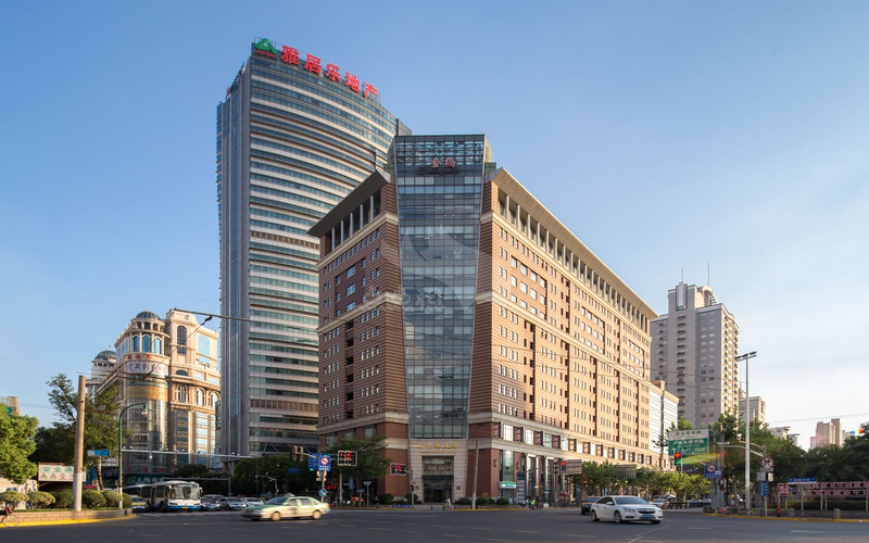 上海黄浦区新金桥广场写字楼租售，周边商业配置齐全，近地铁1号线/2号线/8号线人民广场站