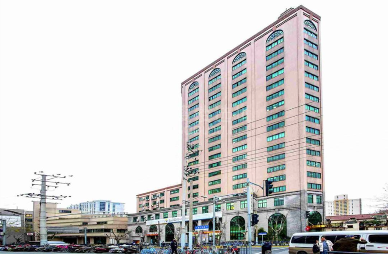 上海大同商务中心写字楼租售、处黄金地段、近地铁10号线新天地站